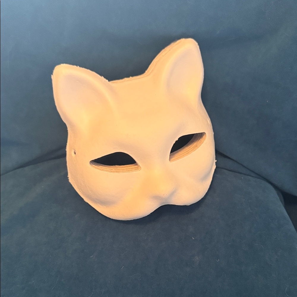 8 Cream Cat masquerade masks for hand painting